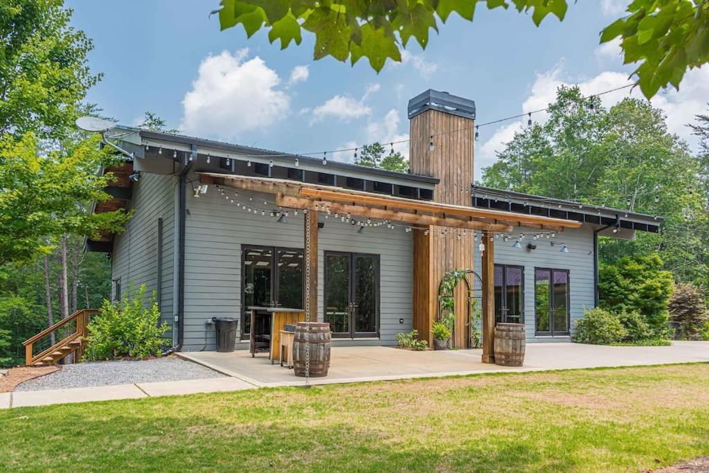 Roost Retreat Villa Dahlonega Bagian luar foto