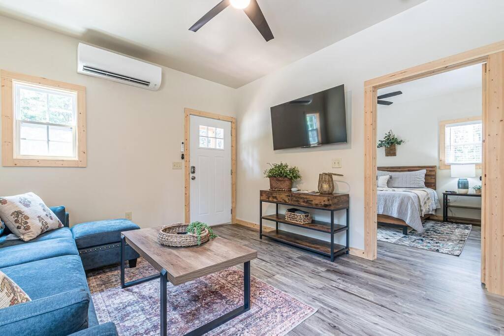 Roost Retreat Villa Dahlonega Bagian luar foto