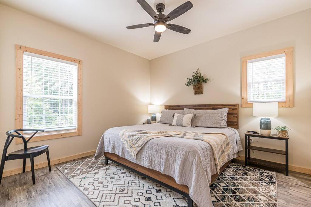 Roost Retreat Villa Dahlonega Bagian luar foto